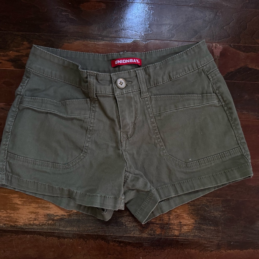UNIONBAY High Waist Green Shorts Casual Style